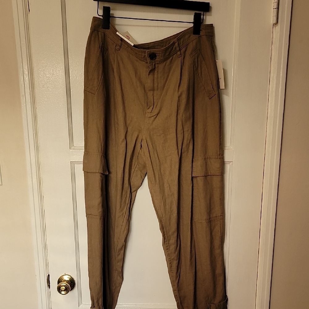 Womens Tan Cargo Pants